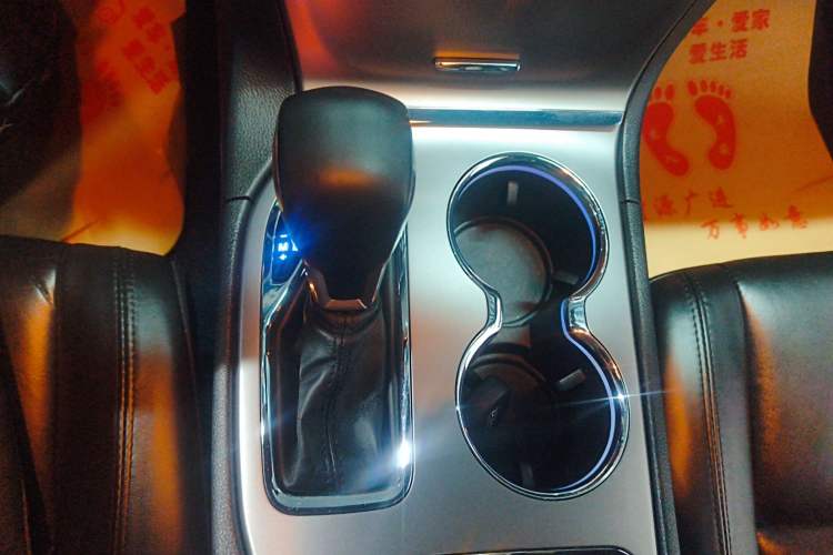 Used Jeep Grand Cherokee 2020 3.0L Professional Navigation Edition Gear Lever