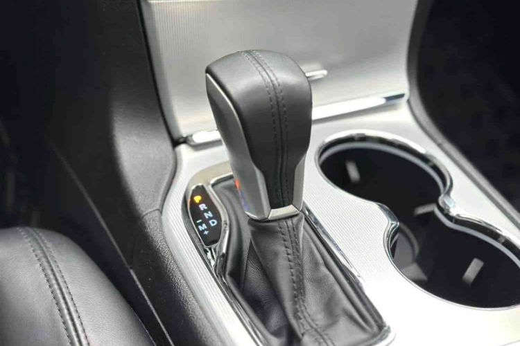 Used Jeep Grand Cherokee 2020 3.0L Elite Navigation Edition Gear Lever