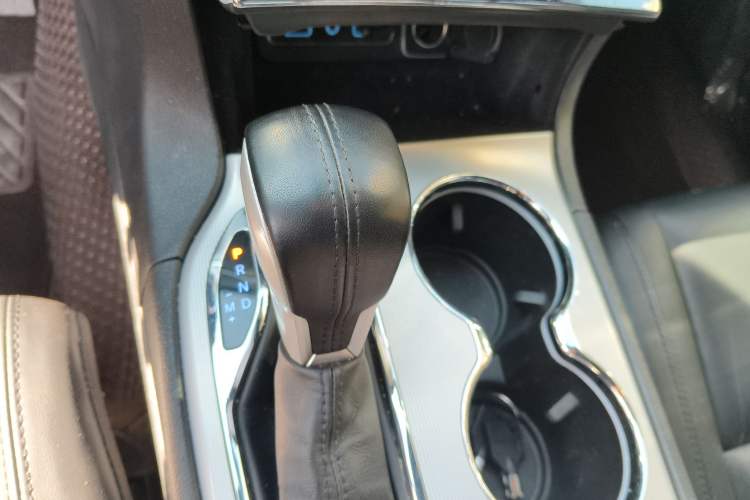 Used Jeep Grand Cherokee 2020 3.6L Elite Navigation Edition Gear Lever