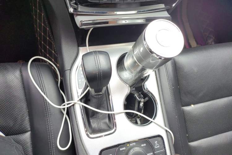 Used Jeep Grand Cherokee 2020 3.0L Elite Navigation Edition Gear Lever