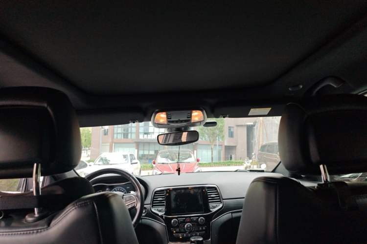 Used Jeep Grand Cherokee 2020 3.0L Elite Navigation Edition Headliner