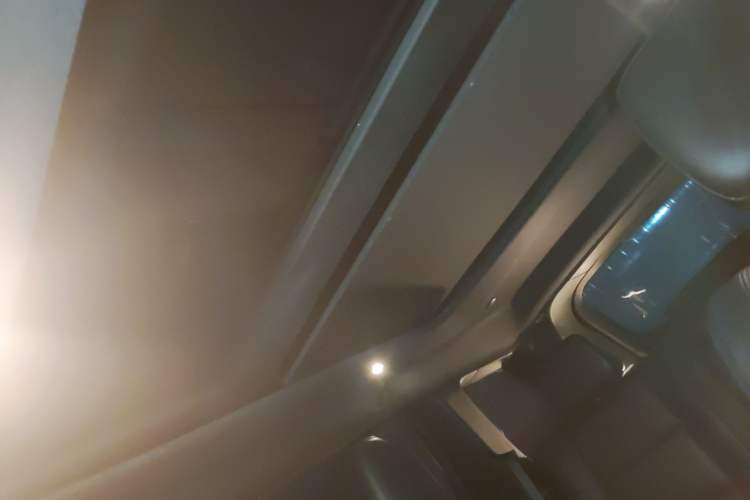 Used Jeep Grand Cherokee 2020 3.0L Elite Navigation Edition Headliner