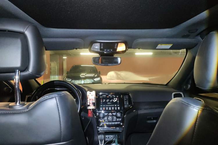 Used Jeep Grand Cherokee 2020 3.6L Elite Navigation Edition Headliner