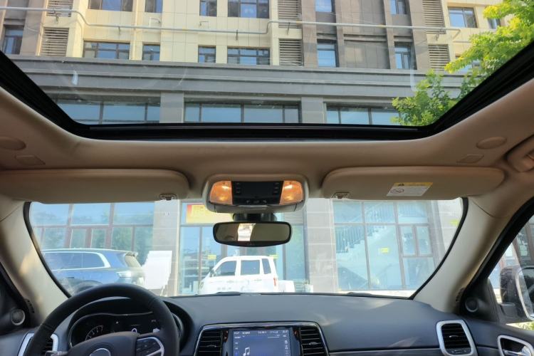 Used Jeep Grand Cherokee 2020 3.0L Elite Navigation Edition Headliner