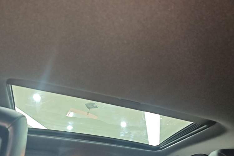 Used Jeep Grand Cherokee 2020 3.0L Professional Navigation Edition Headliner