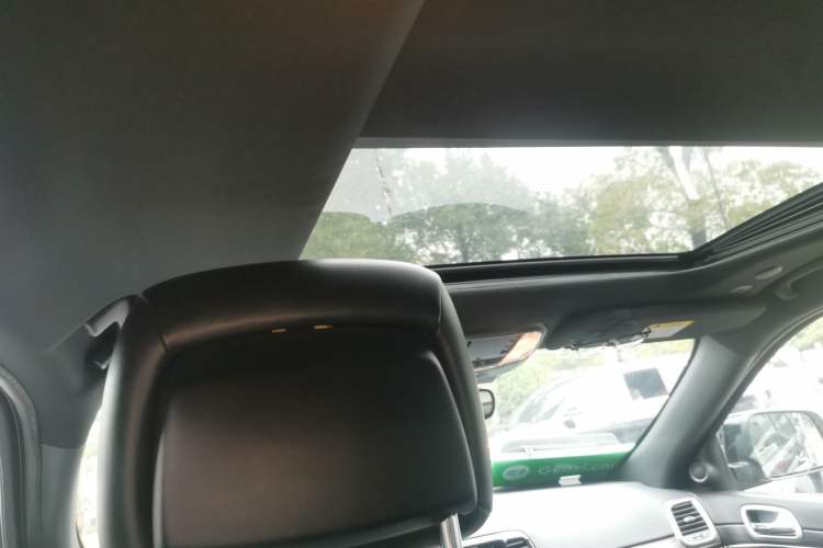 Used Jeep Grand Cherokee 2020 3.0L Elite Navigation Edition Headliner