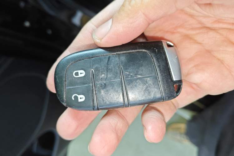 Used Jeep Grand Cherokee 2020 3.0L Professional Navigation Edition Interior 1