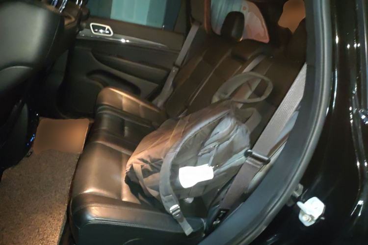 Used Jeep Grand Cherokee 2020 3.0L Elite Navigation Edition Interior 4