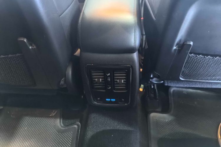 Used Jeep Grand Cherokee 2020 3.0L Elite Navigation Edition Interior 7