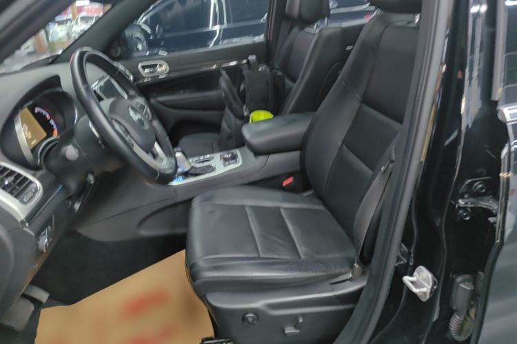 Used Jeep Grand Cherokee 2020 3.0L Elite Navigation Edition Left Front Seat