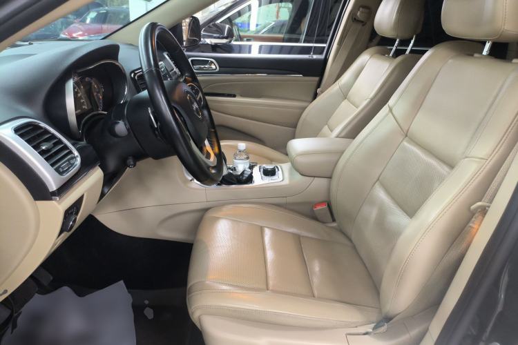 Used Jeep Grand Cherokee 2020 3.0L Elite Navigation Edition Left Front Seat