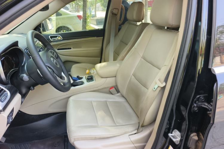Used Jeep Grand Cherokee 2020 3.0L Elite Navigation Edition Left Front Seat