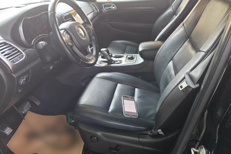 Used Jeep Grand Cherokee 2020 3.0L Professional Navigation Edition Left Front Seat