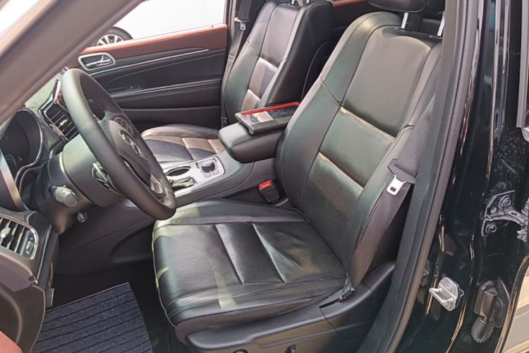 Used Jeep Grand Cherokee 2020 3.0L Elite Navigation Edition Left Front Seat