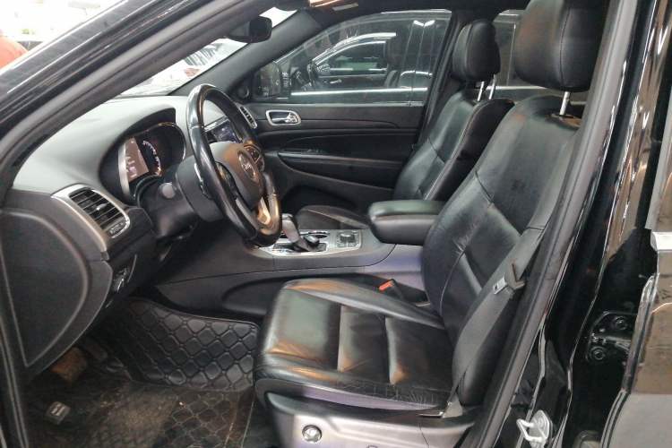 Used Jeep Grand Cherokee 2020 3.0L Professional Navigation Edition Left Front Seat