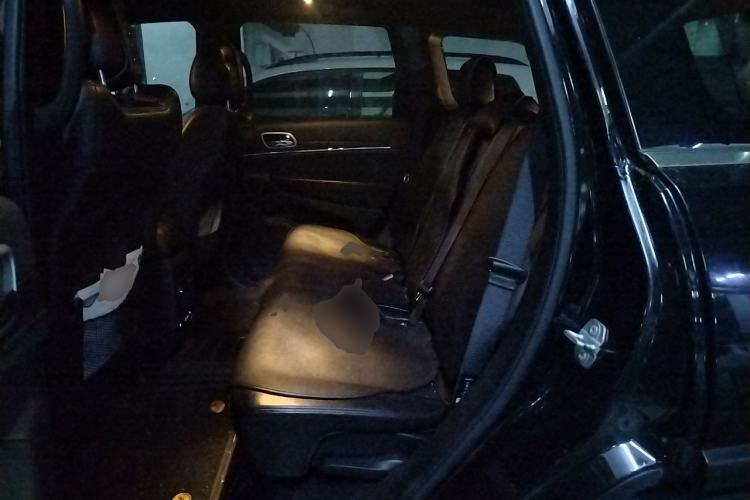 Used Jeep Grand Cherokee 2020 3.0L Elite Navigation Edition Left Rear Seat