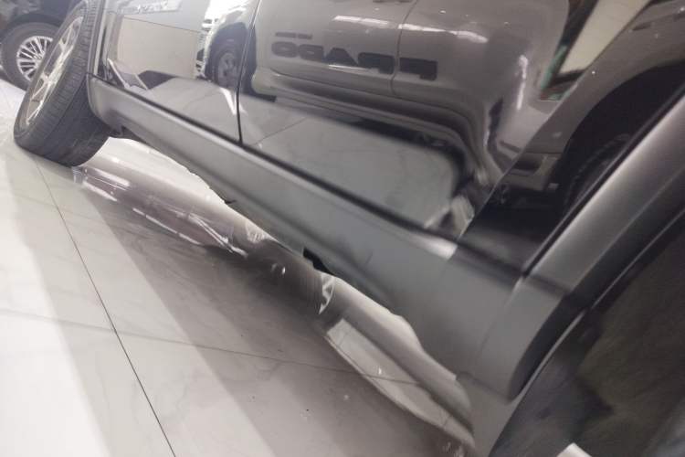Used Jeep Grand Cherokee 2020 3.0L Elite Navigation Edition Left Side Sill