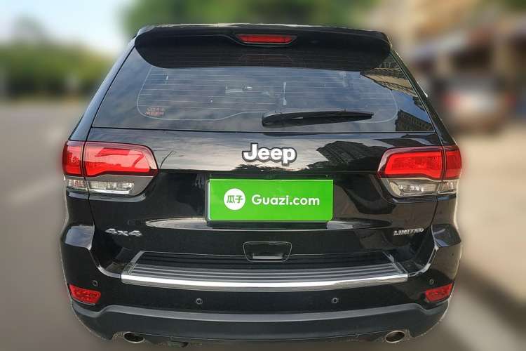 Used Jeep Grand Cherokee 2020 3.0L Elite Navigation Edition Rear