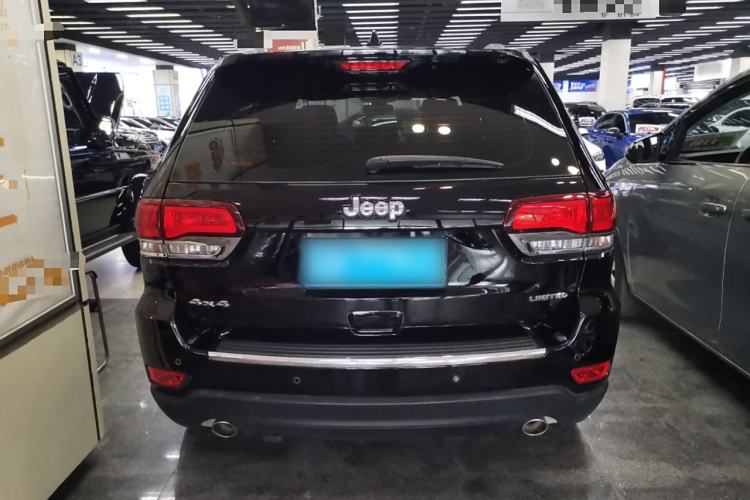 Used Jeep Grand Cherokee 2020 3.0L Elite Navigation Edition Rear