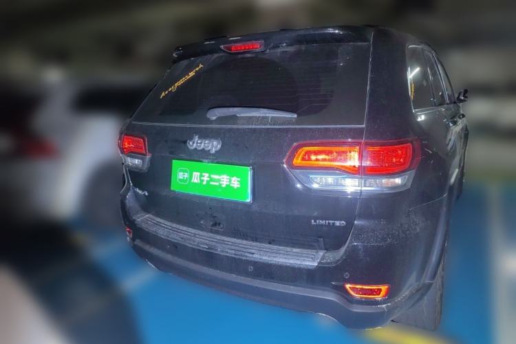 Used Jeep Grand Cherokee 2020 3.0L Elite Navigation Edition Rear