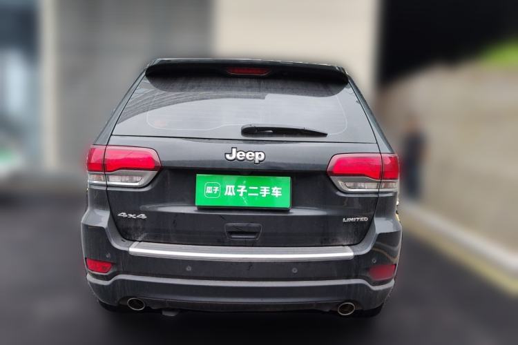Used Jeep Grand Cherokee 2020 3.0L Elite Navigation Edition Rear