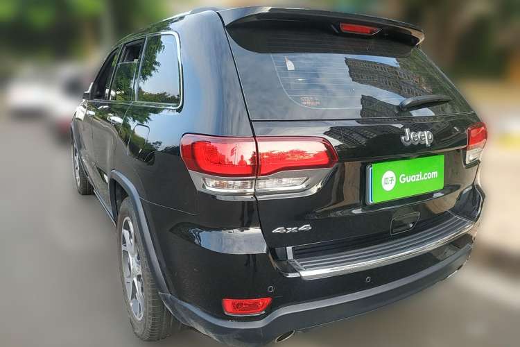 Used Jeep Grand Cherokee 2020 3.0L Elite Navigation Edition Rear Left 45 Deg