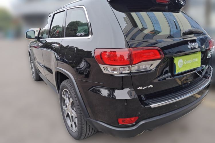 Used Jeep Grand Cherokee 2020 3.6L Elite Navigation Edition Rear Left 45 Deg
