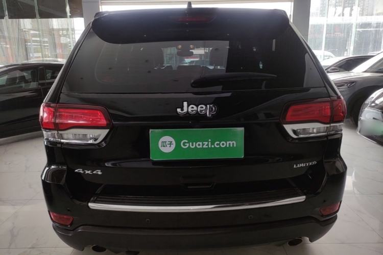 Used Jeep Grand Cherokee 2020 3.0L Elite Navigation Edition Rear