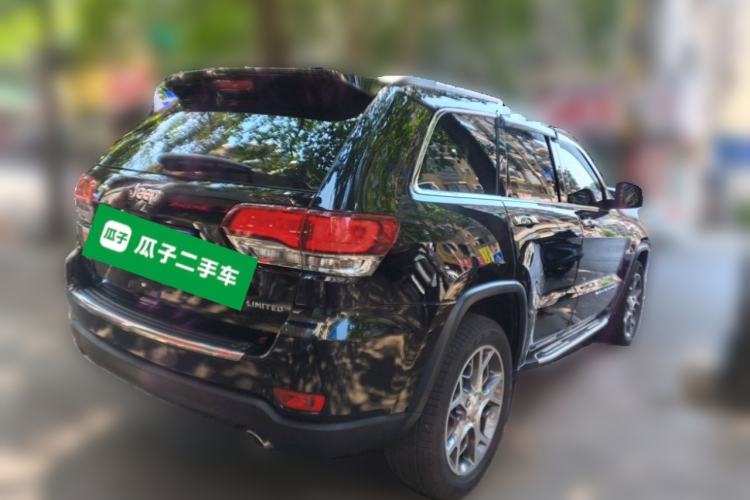 Used Jeep Grand Cherokee 2020 3.0L Elite Navigation Edition Rear Right 45 Deg