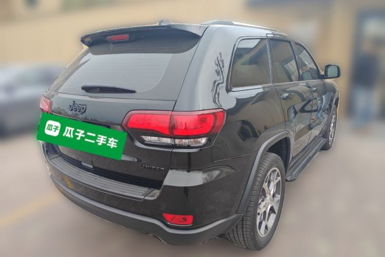 Used Jeep Grand Cherokee 2020 3.0L Elite Navigation Edition Rear Right 45 Deg