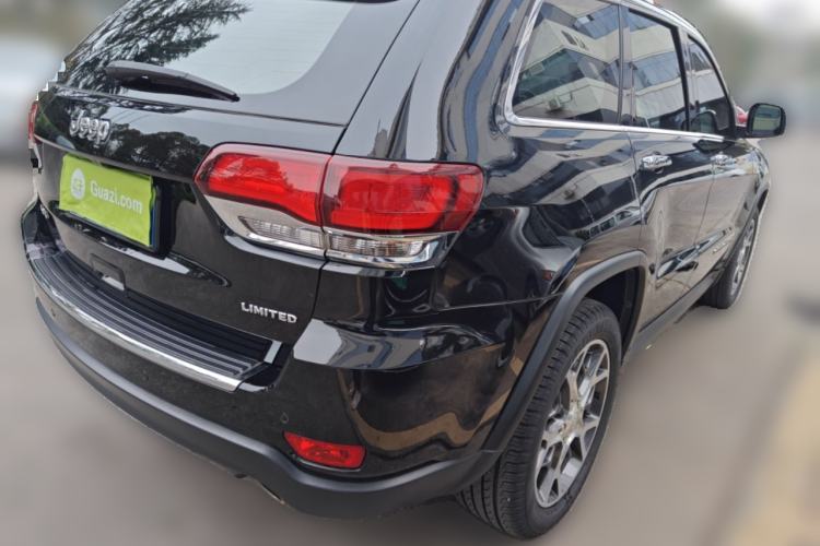 Used Jeep Grand Cherokee 2020 3.6L Elite Navigation Edition Rear Right 45 Deg