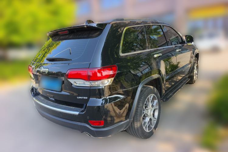 Used Jeep Grand Cherokee 2020 3.0L Elite Navigation Edition Rear Right 45 Deg