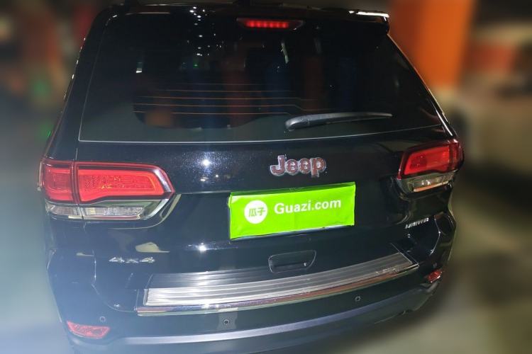 Used Jeep Grand Cherokee 2020 3.0L Elite Navigation Edition Rear