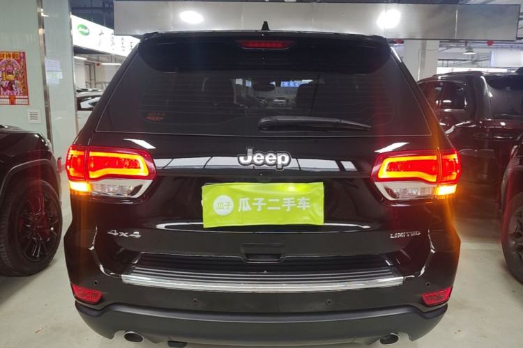 Used Jeep Grand Cherokee 2020 3.0L Elite Navigation Edition Rear