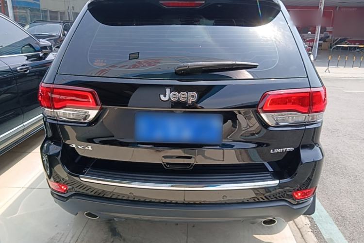 Used Jeep Grand Cherokee 2020 3.0L Elite Navigation Edition Rear