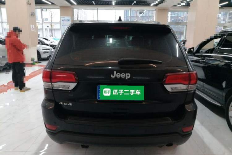 Used Jeep Grand Cherokee 2020 3.0L Professional Navigation Edition Rear