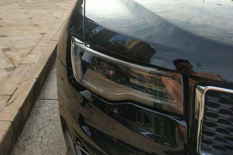 Used Jeep Grand Cherokee 2020 3.0L Elite Navigation Edition Right Front Headlight
