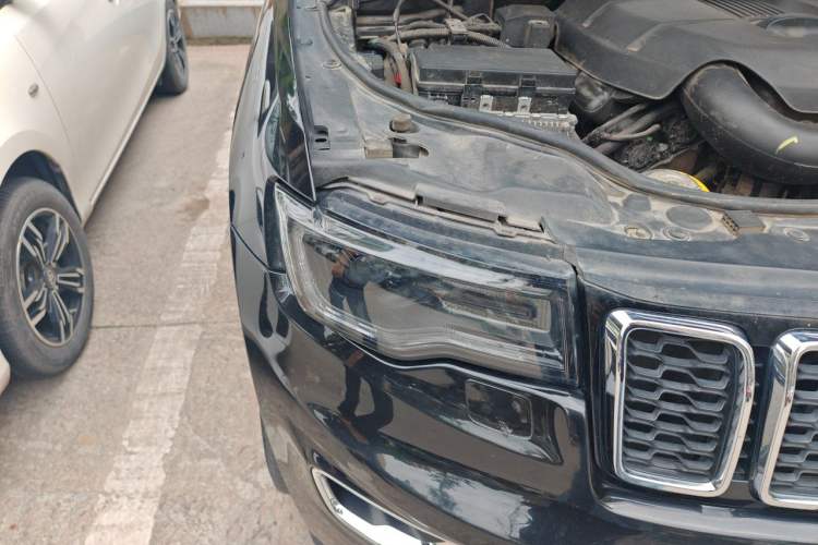 Used Jeep Grand Cherokee 2020 3.0L Elite Navigation Edition Right Front Headlight