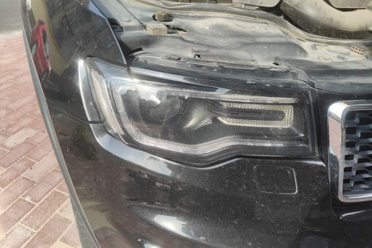 Used Jeep Grand Cherokee 2020 3.0L Elite Navigation Edition Right Front Headlight