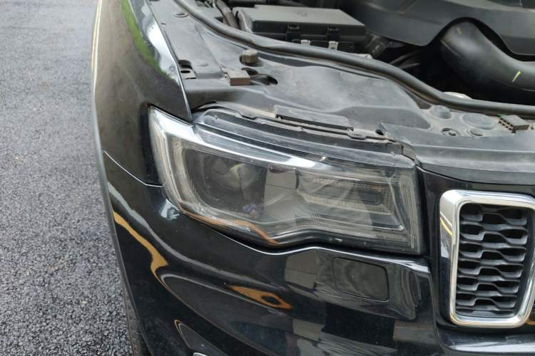Used Jeep Grand Cherokee 2020 3.0L Elite Navigation Edition Right Front Headlight