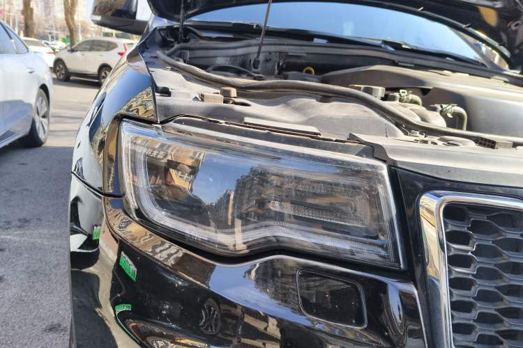 Used Jeep Grand Cherokee 2020 3.6L Elite Navigation Edition Right Front Headlight