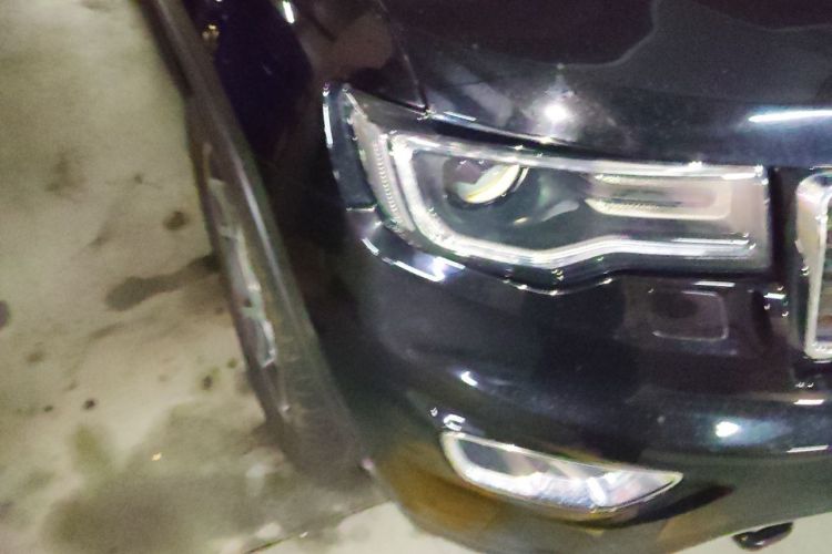 Used Jeep Grand Cherokee 2020 3.0L Elite Navigation Edition Right Front Headlight