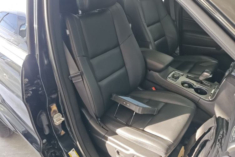 Used Jeep Grand Cherokee 2020 3.0L Professional Navigation Edition Right Front Seat