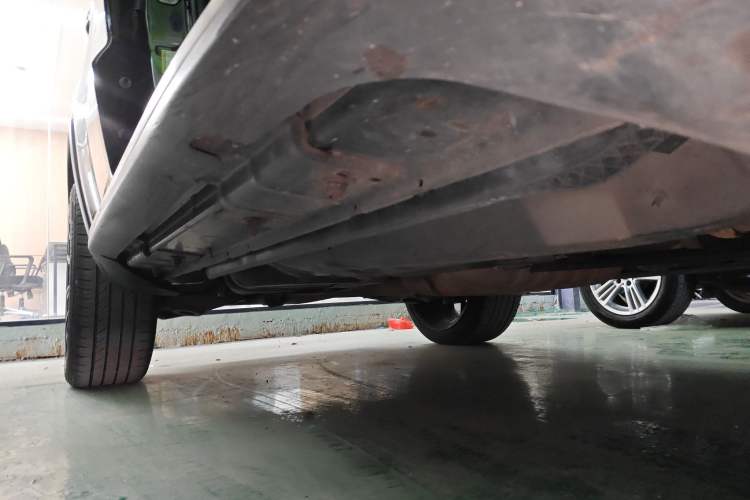 Used Jeep Grand Cherokee 2020 3.0L Professional Navigation Edition Right Side Sill