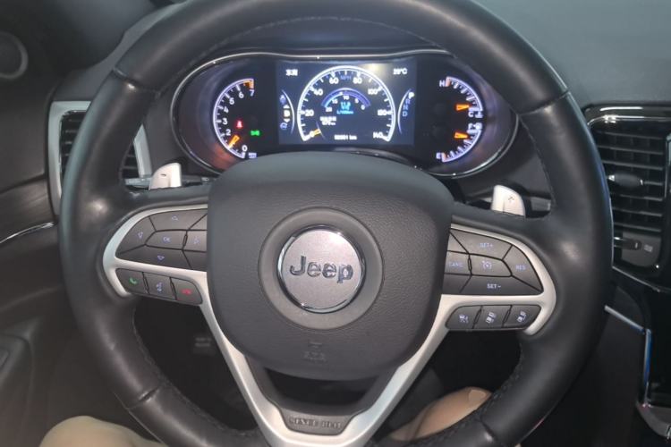 Used Jeep Grand Cherokee 2020 3.0L Elite Navigation Edition Steering Wheel