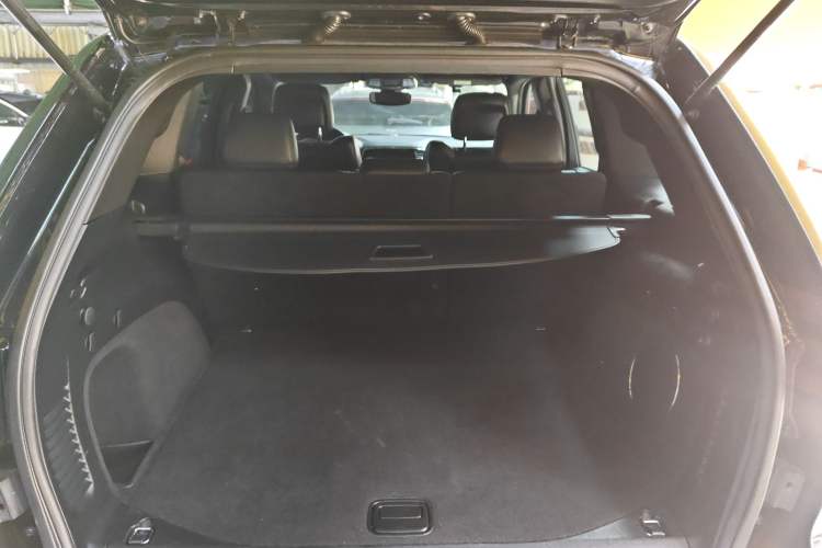 Used Jeep Grand Cherokee 2020 3.0L Professional Navigation Edition Trunk