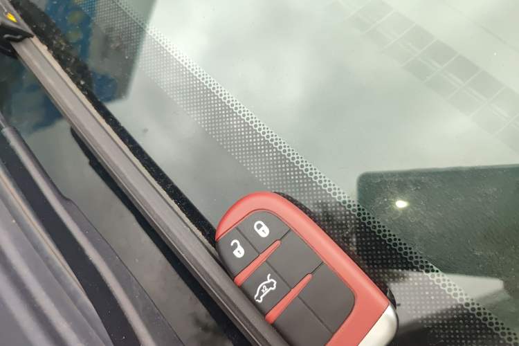 Used Jeep Grand Cherokee 2020 3.0L Elite Navigation Edition Vehicle Key
