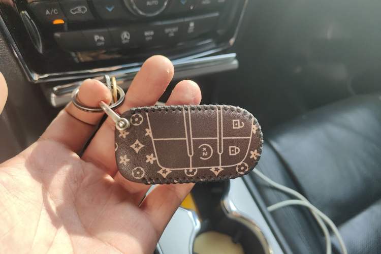 Used Jeep Grand Cherokee 2020 3.0L Elite Navigation Edition Vehicle Key