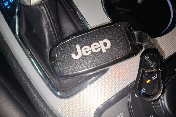 Used Jeep Grand Cherokee 2020 3.0L Elite Navigation Edition Vehicle Key