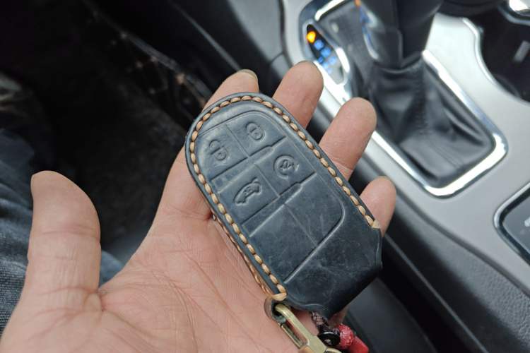 Used Jeep Grand Cherokee 2020 3.6L Elite Navigation Edition Vehicle Key